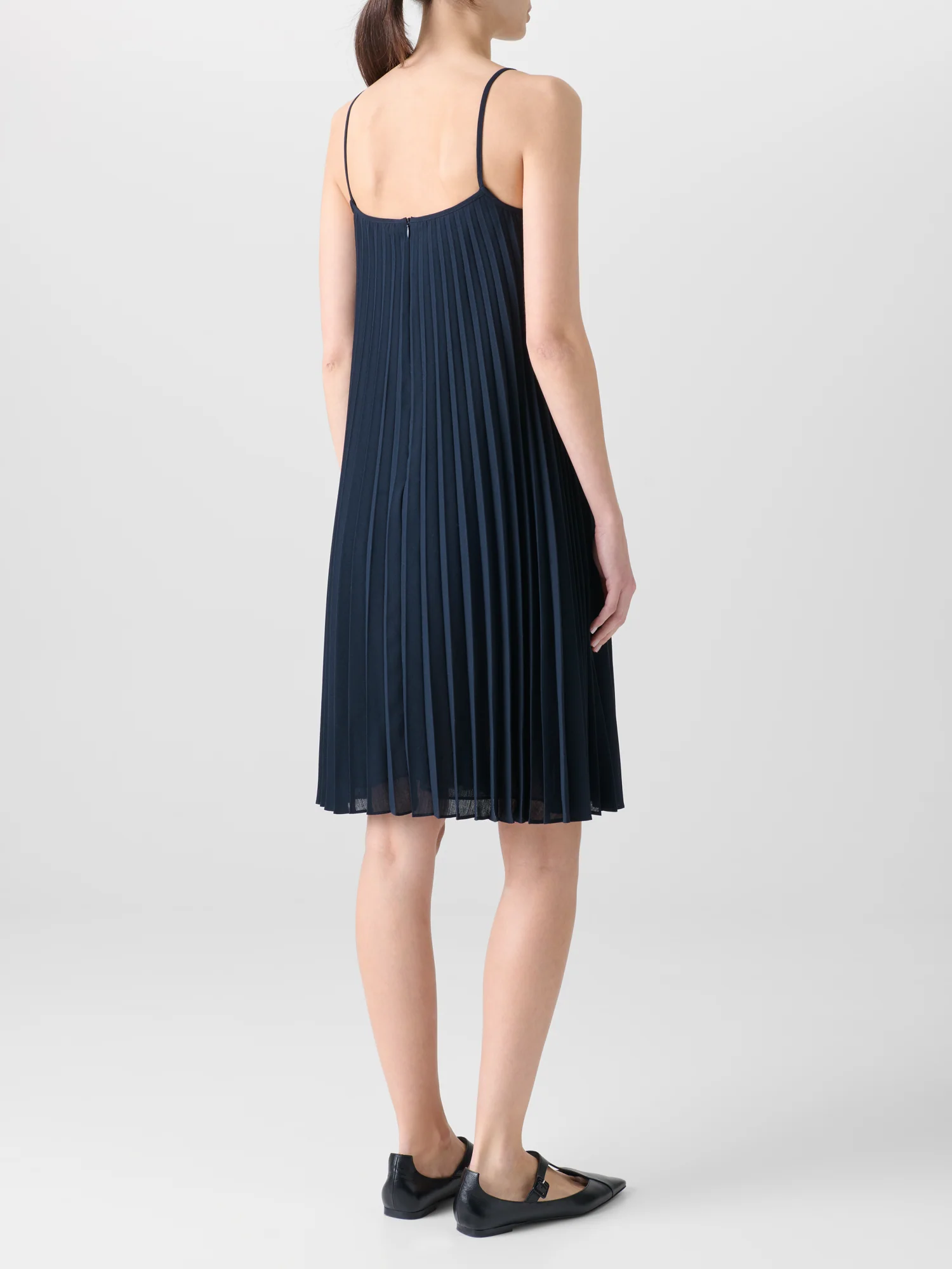 A-Line Plissee Dress in Knee Length - Image 5