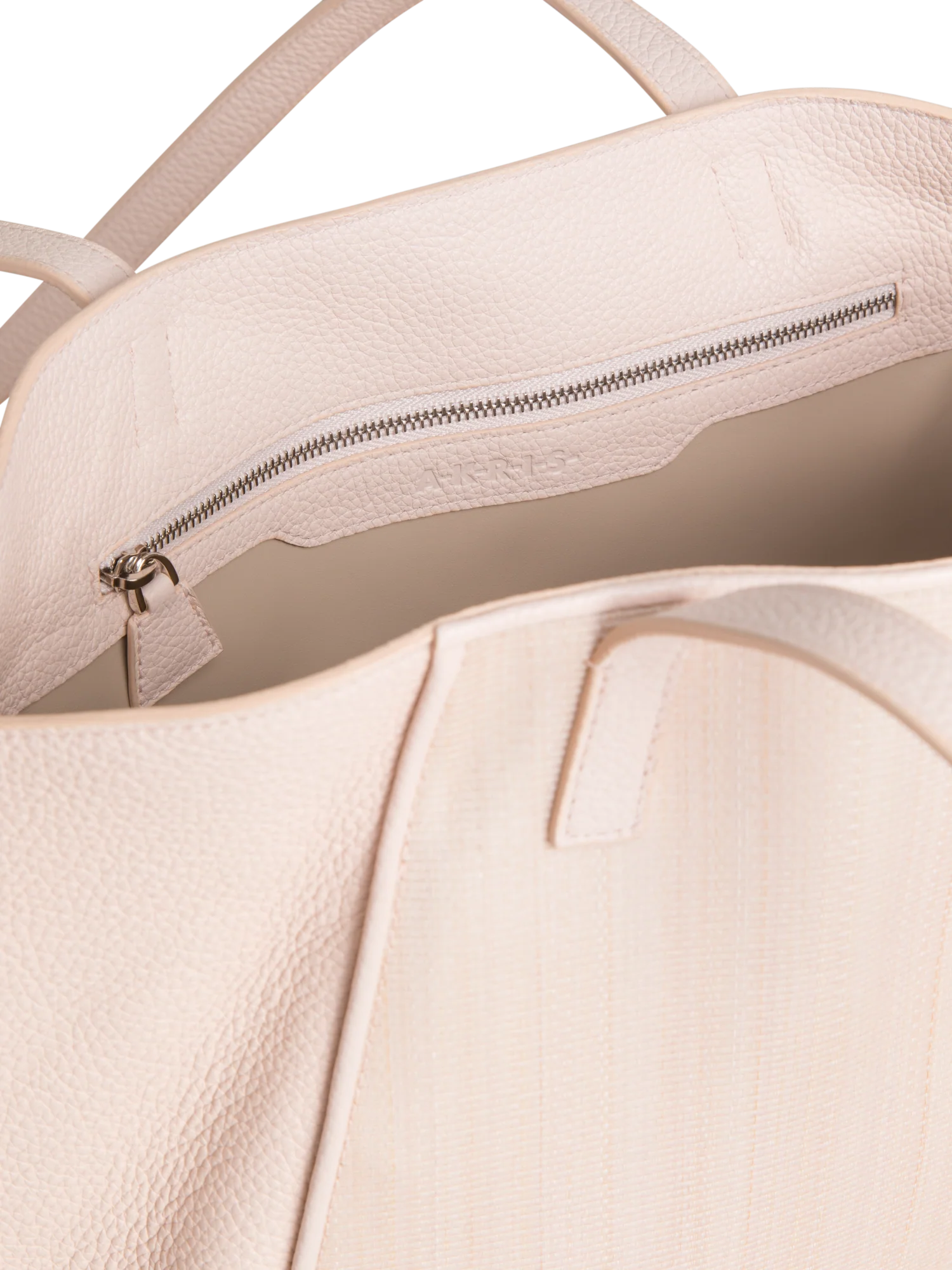 Ai Small Shoulder Tote - Image 9