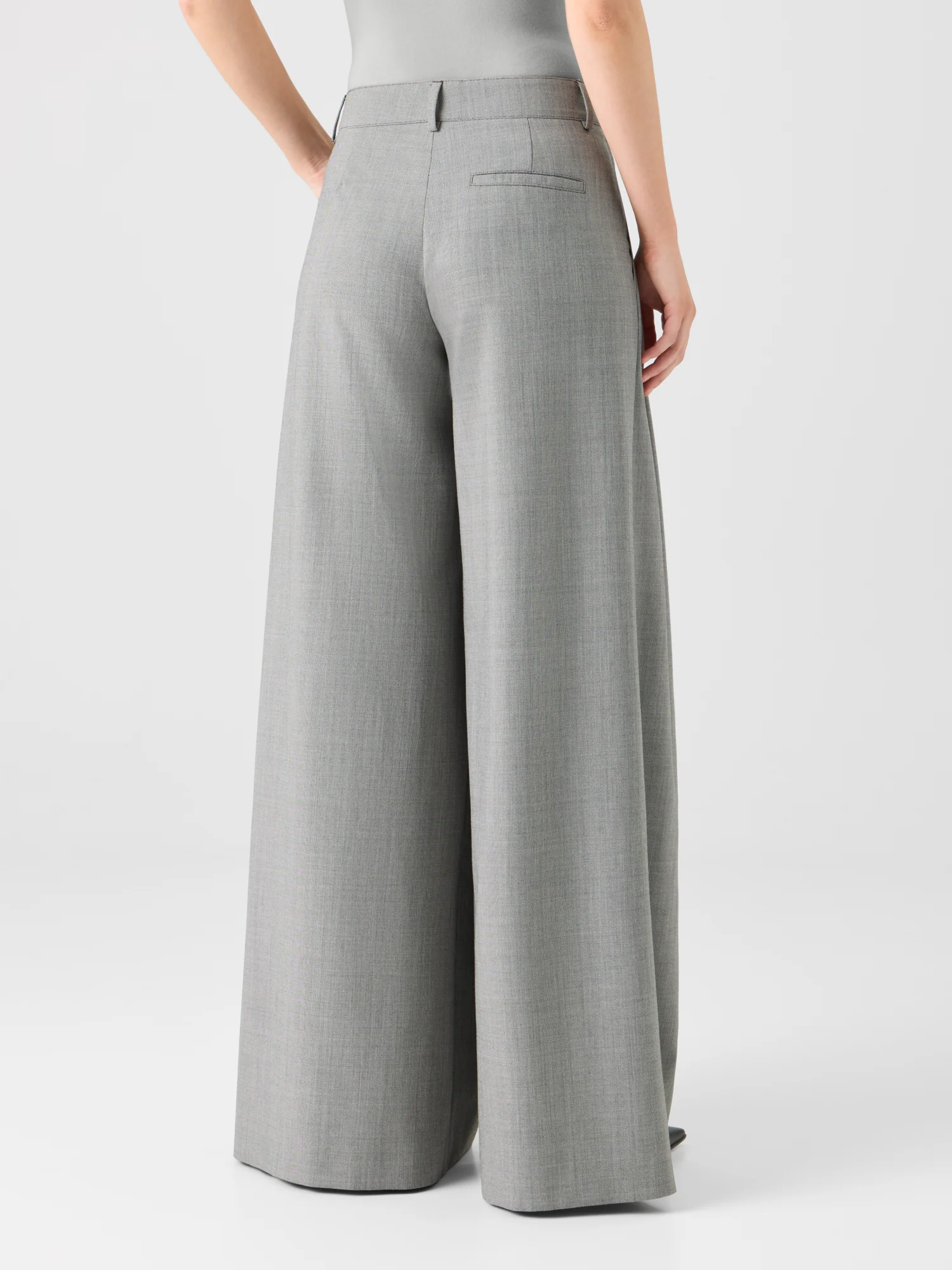 Wool Stretch Fil-à-Fil Wide-Leg Pants - Image 4