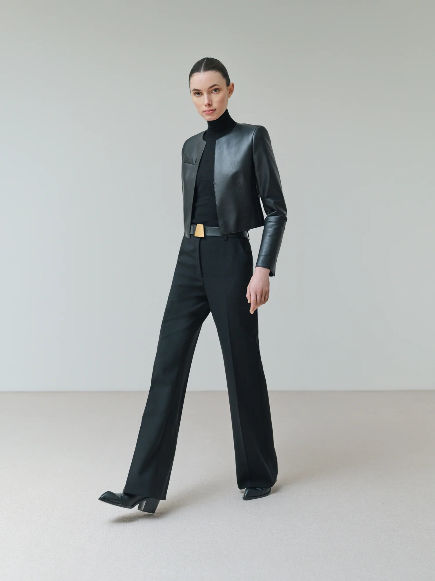 Cropped Leather Jacket - Image 3