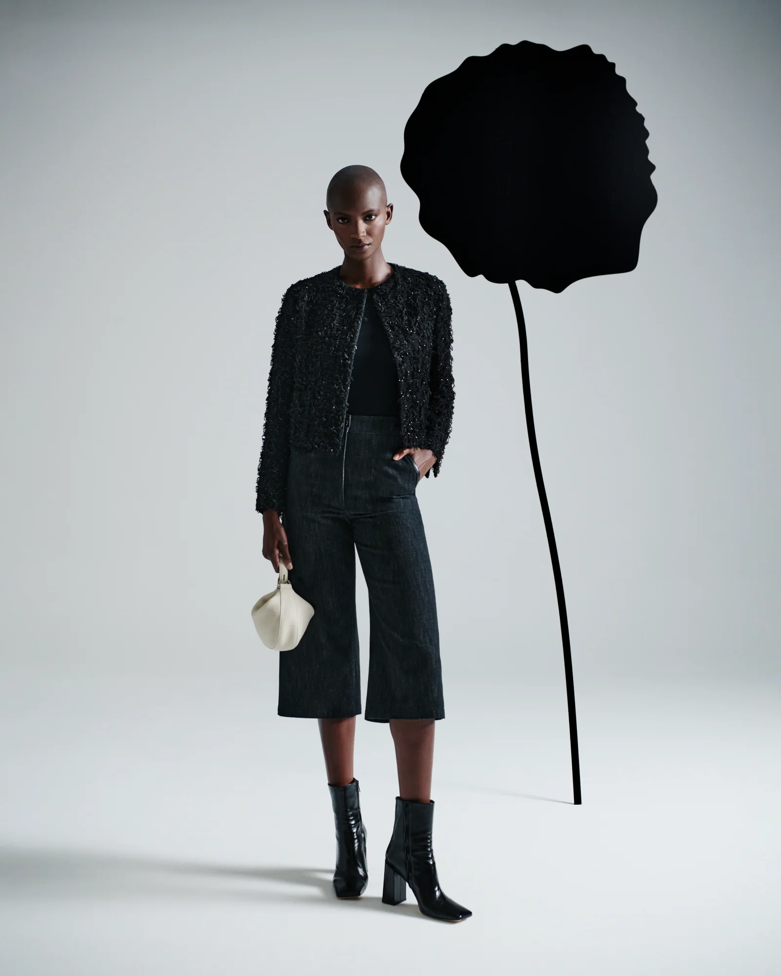 Sleeveless Knit Top in Silk Stretch - Image 5