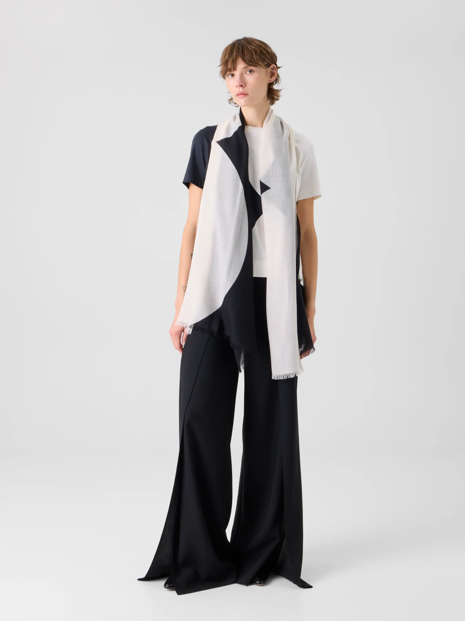 Cashmere Scarf in Cloud Print - Image 4